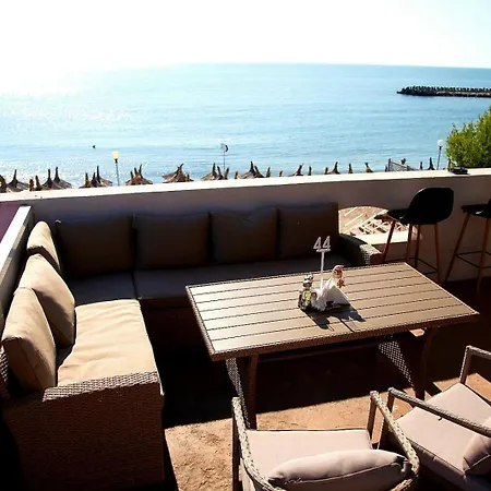 Hotell Iulia 3*